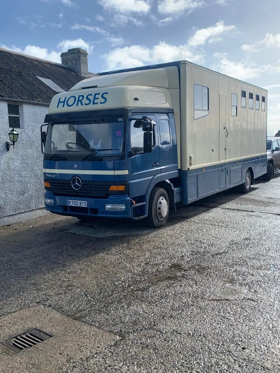 Horsebox - Image 1