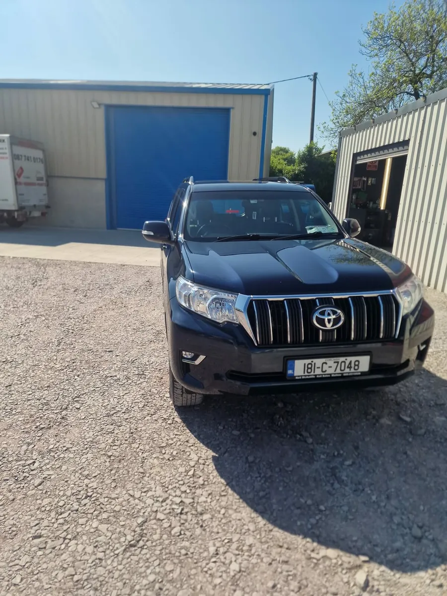 Toyota landcruiser business class - Image 1