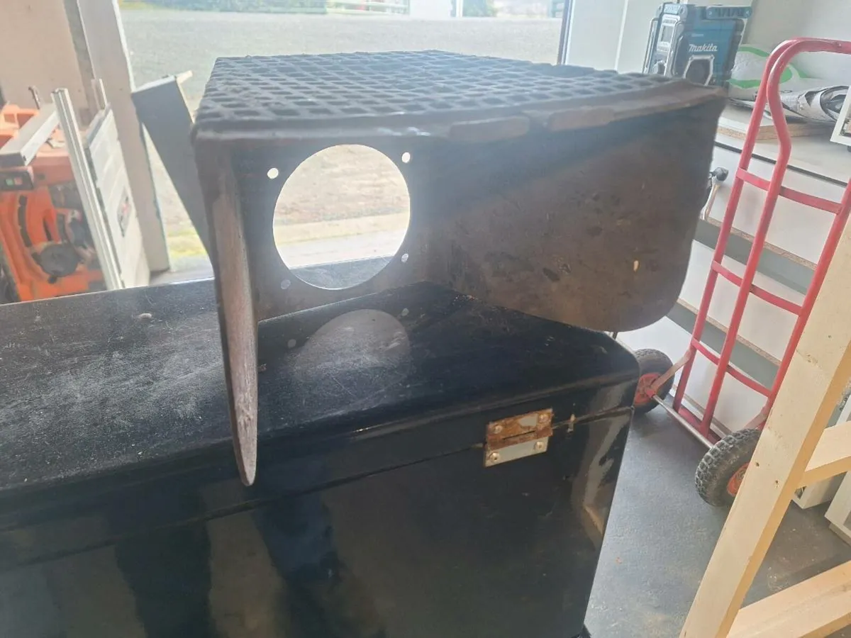 Tractor bits and tools - Image 4