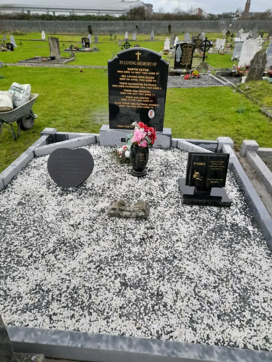 Headstone restoration services - Image 4