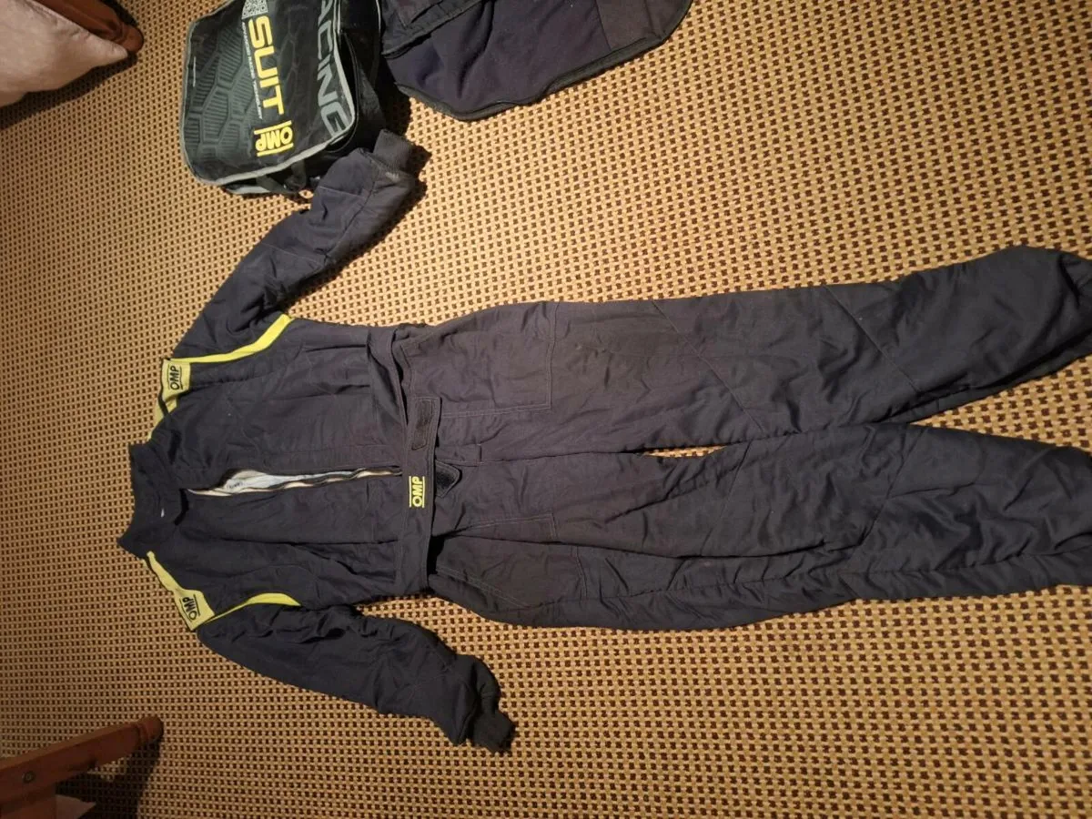 Rally suit, helmet, boots, etc - Image 2