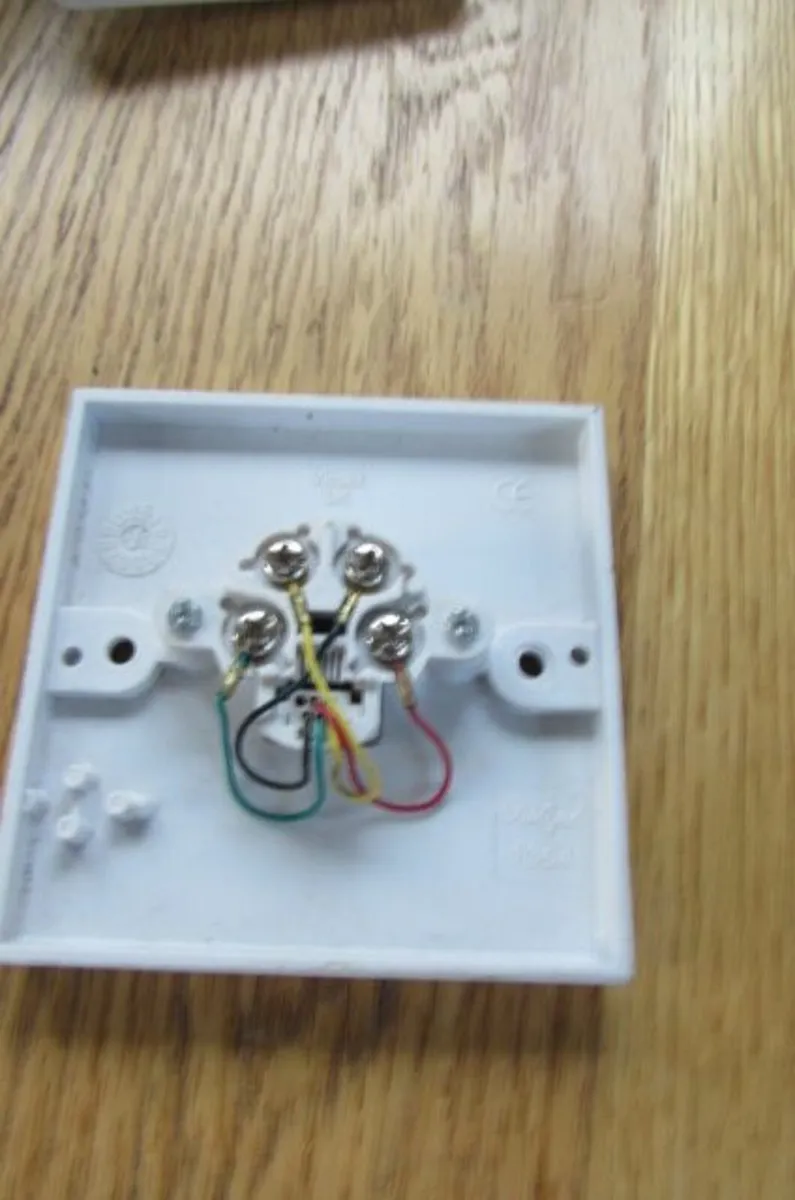 Telephone Socket Outlet x 6 for Sale - Image 3