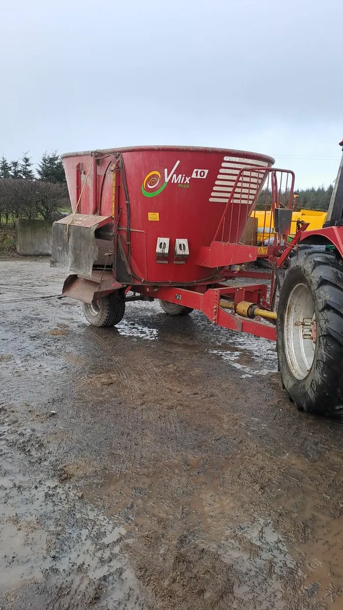 Bvl Vmix plus 10m3 Diet feeder - Image 1
