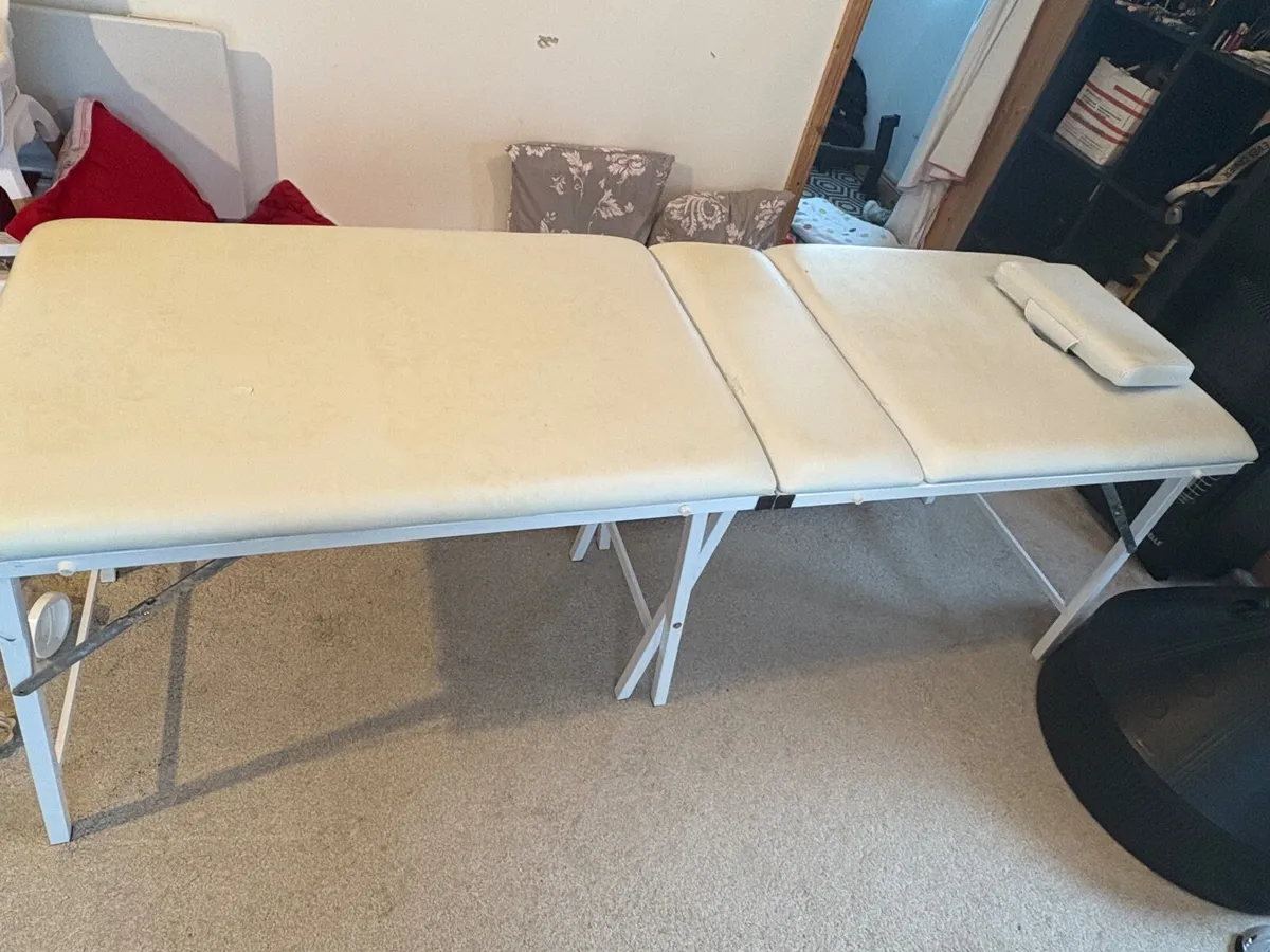 Massage table - Image 3