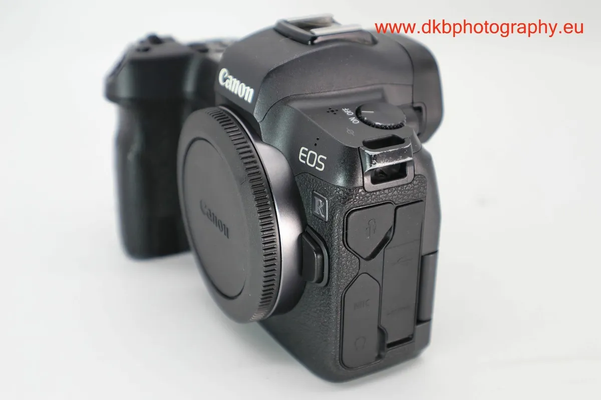 CANON EOS R MIRRORLESS CAMERA #0610 - Image 4
