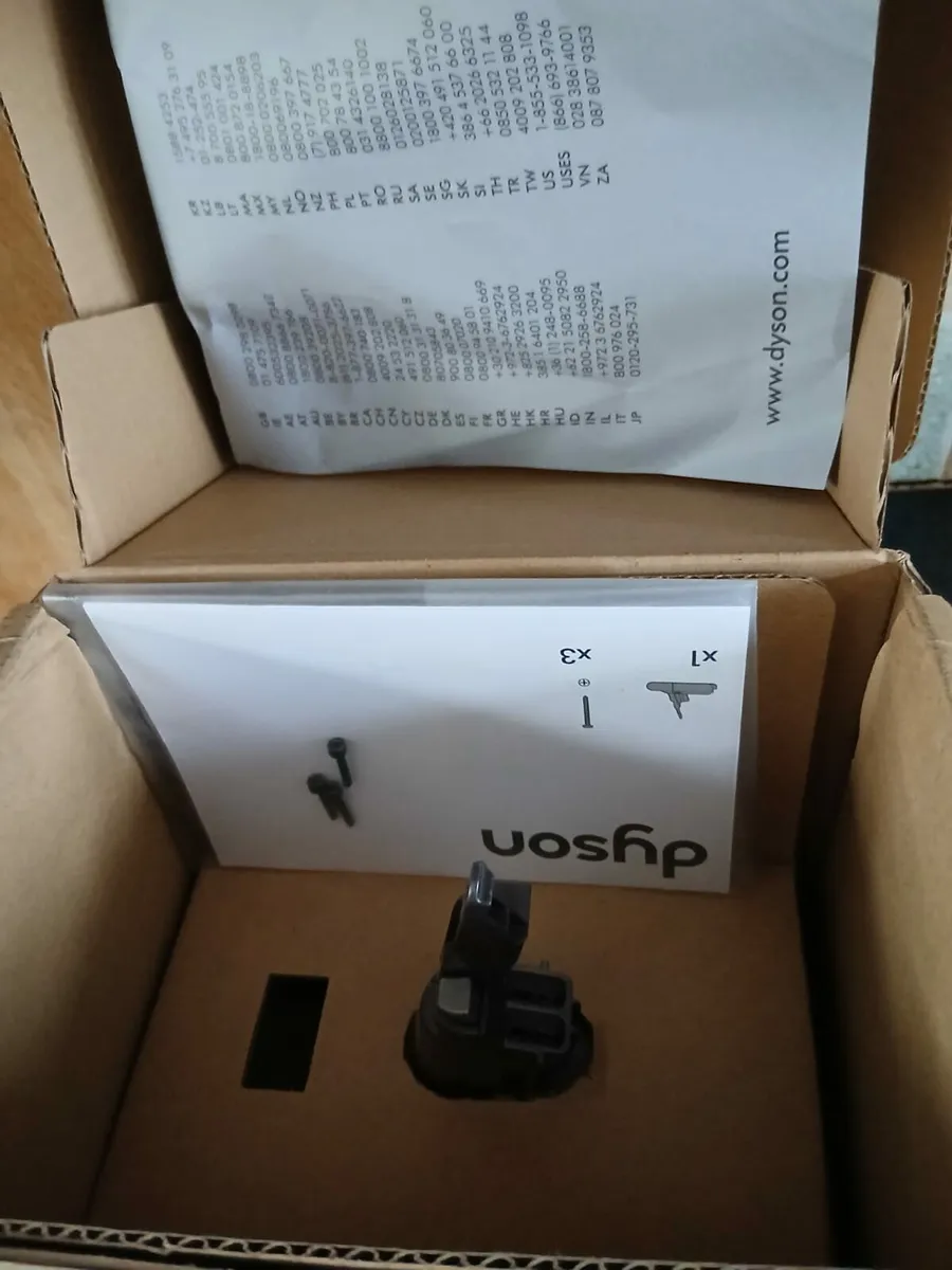 Dyson v7 battery - Image 4