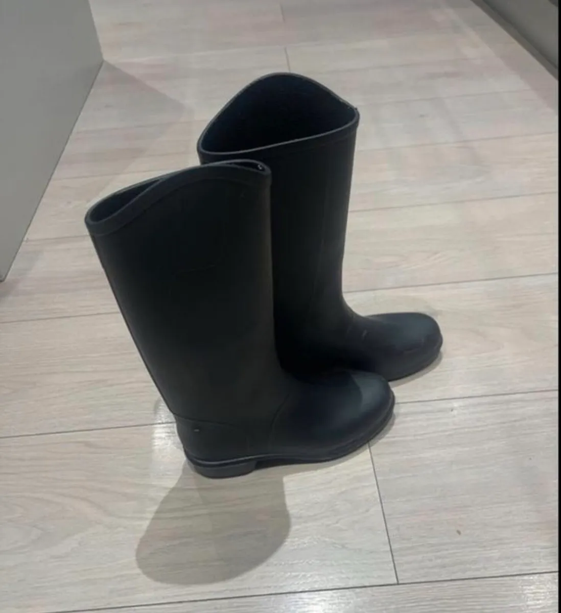 Child boots for horse ridding size 2uk - Image 2