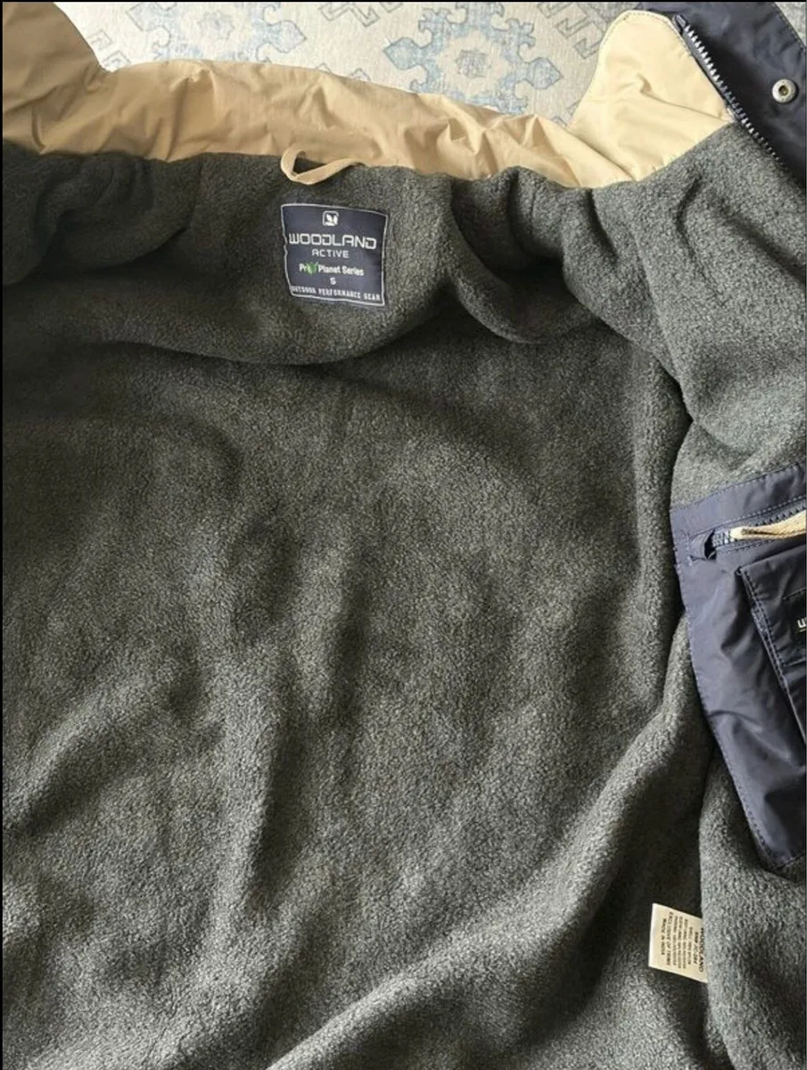 Woodland Premium Bomber Jacket Small size - Image 3