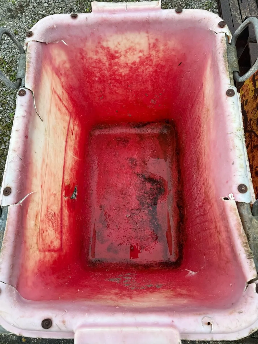 Cement/Mortar Tub - Image 4