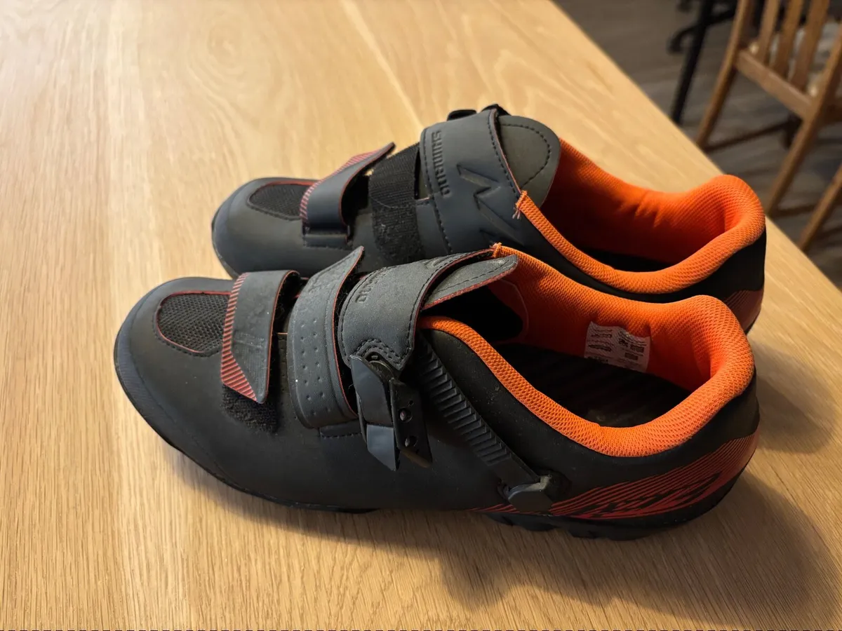 Bike shoes - Image 1