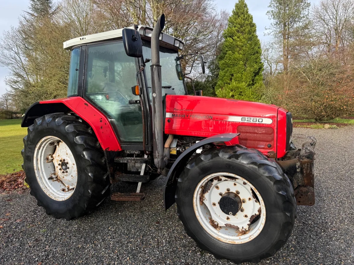 2001 Massey 6280 Dynashift 40k €16250 Plus Vat - Image 1