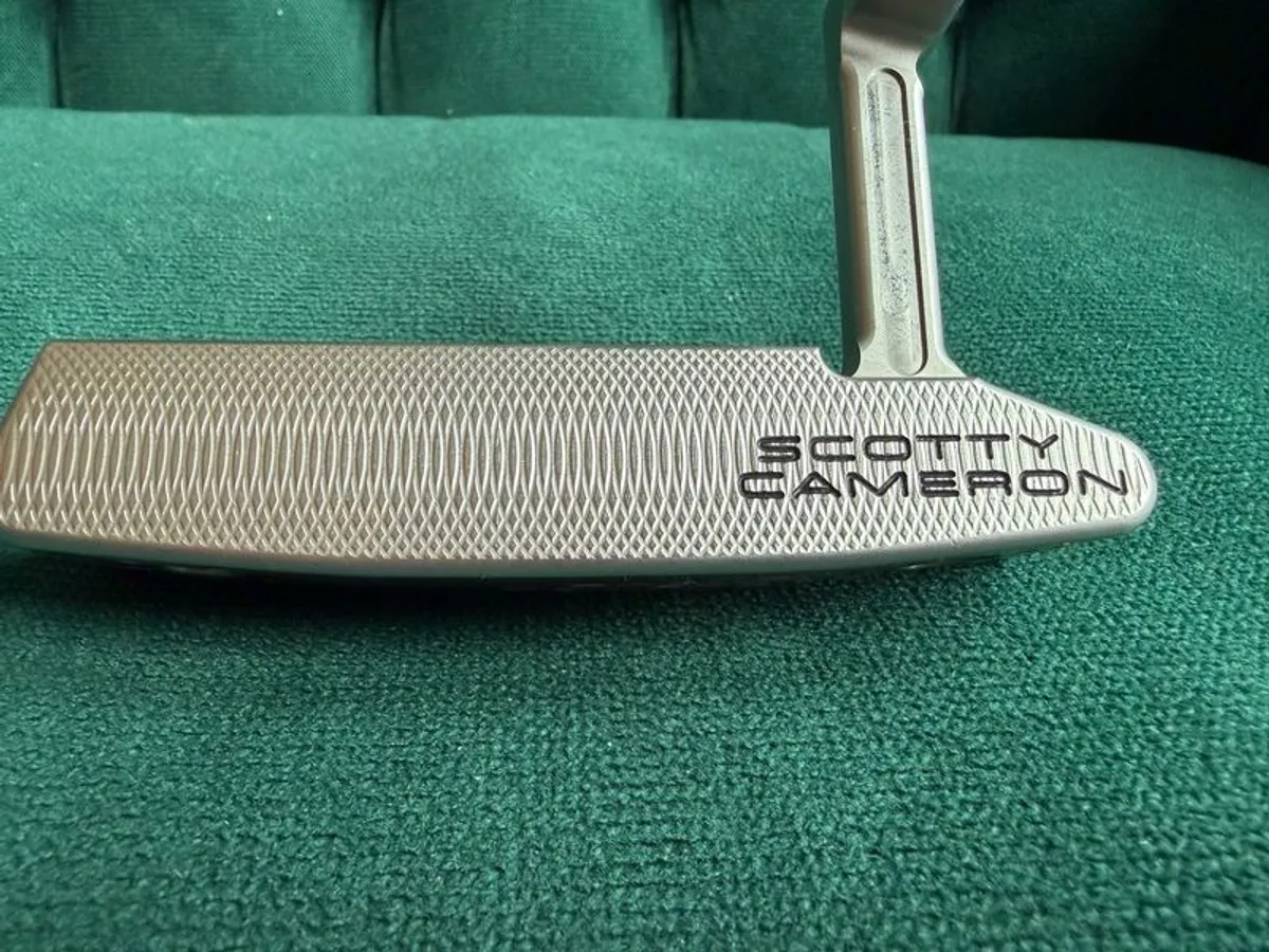 Scotty Cameron Newport 2 Super Select - Image 1
