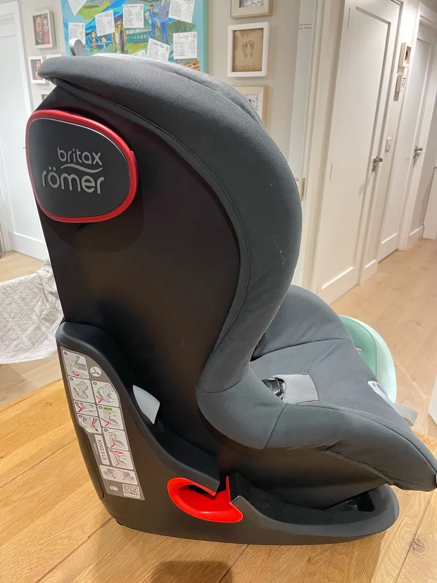 Child Car Seat - Image 3