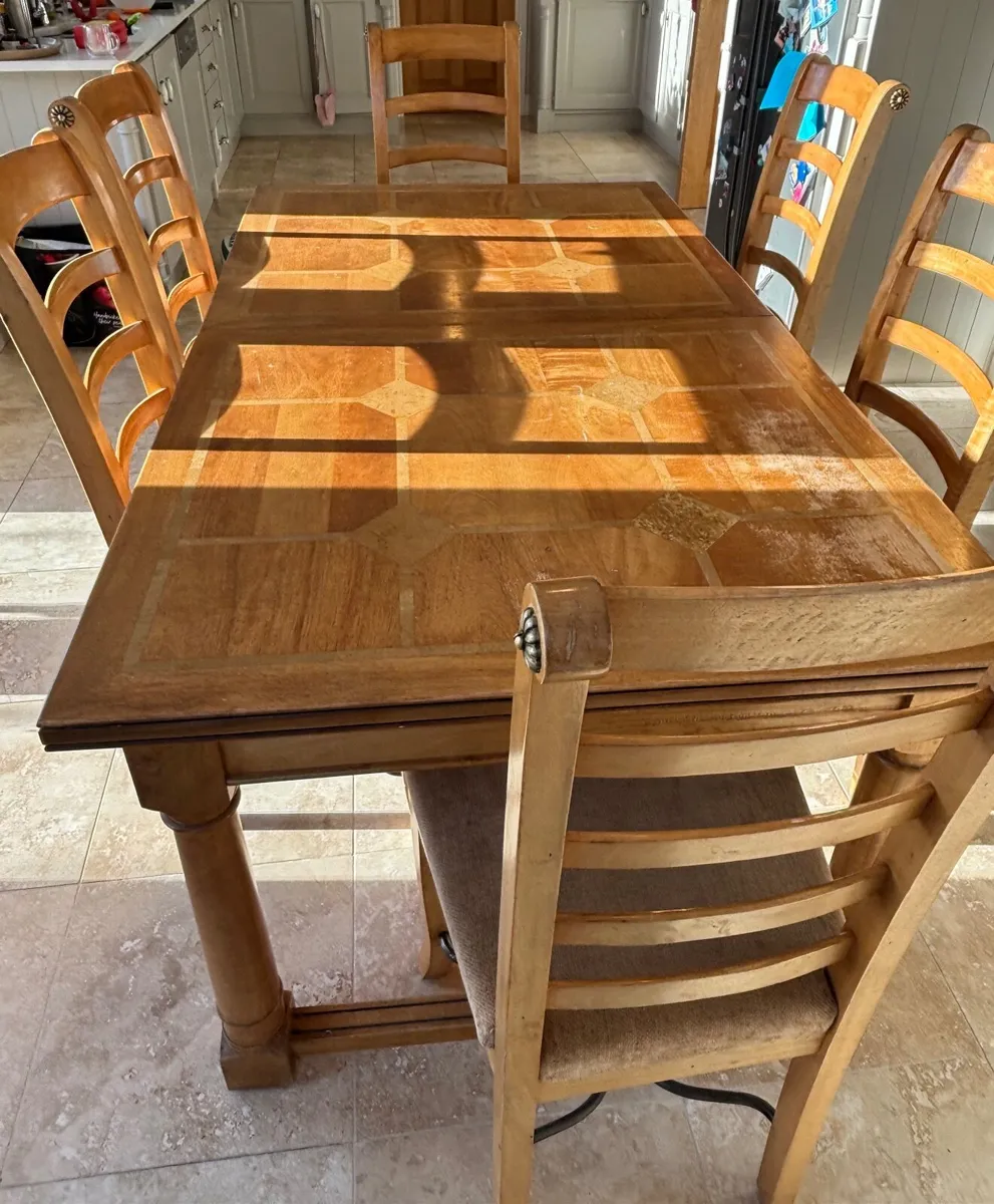 Dining Table & Chairs - Image 4