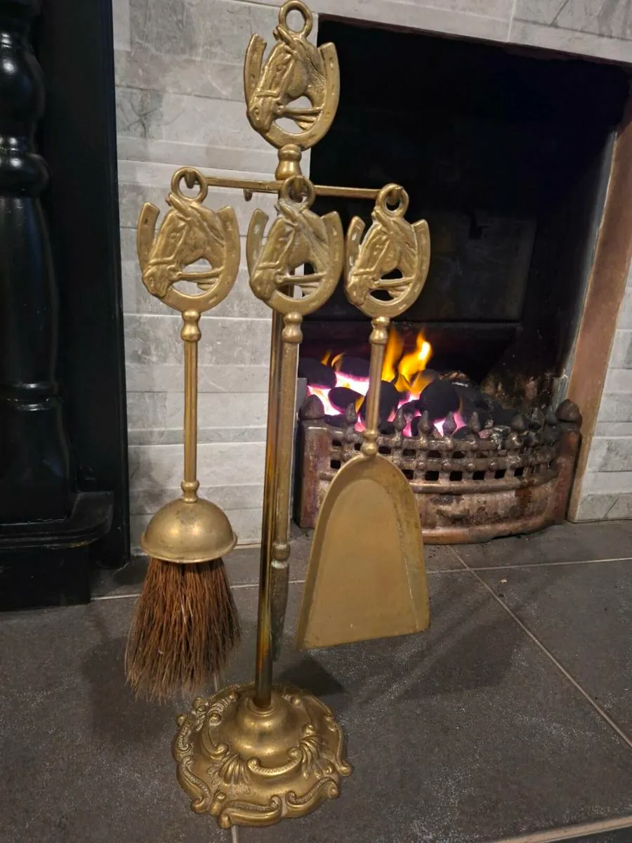 1930s Brass Fireside Companion Horse Set - Image 2