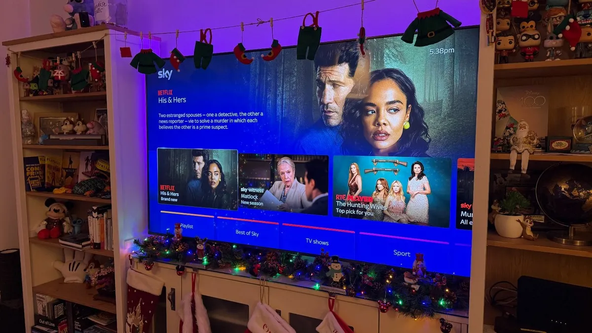 Samsung 75" 4K Smart TV - Image 2