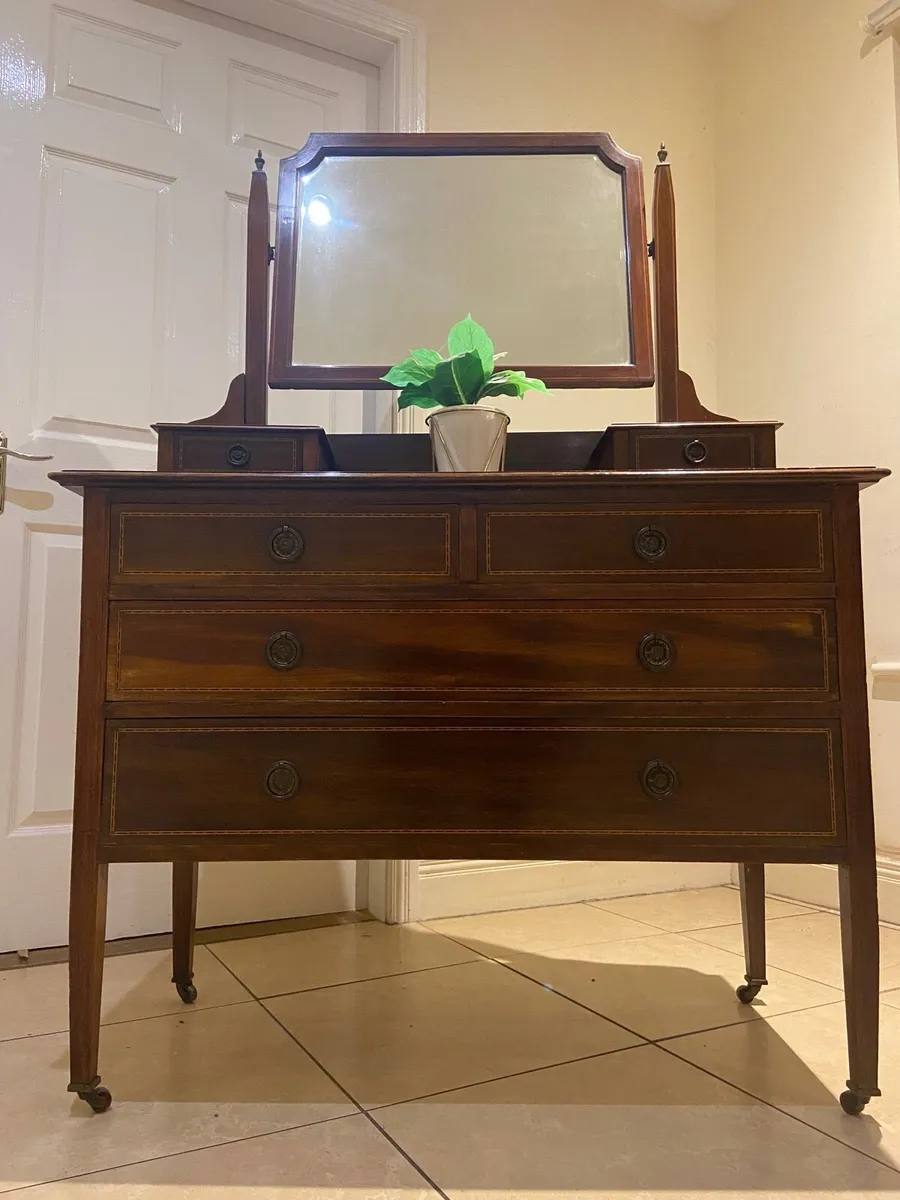 Edwardian vintage dressing table - Image 1
