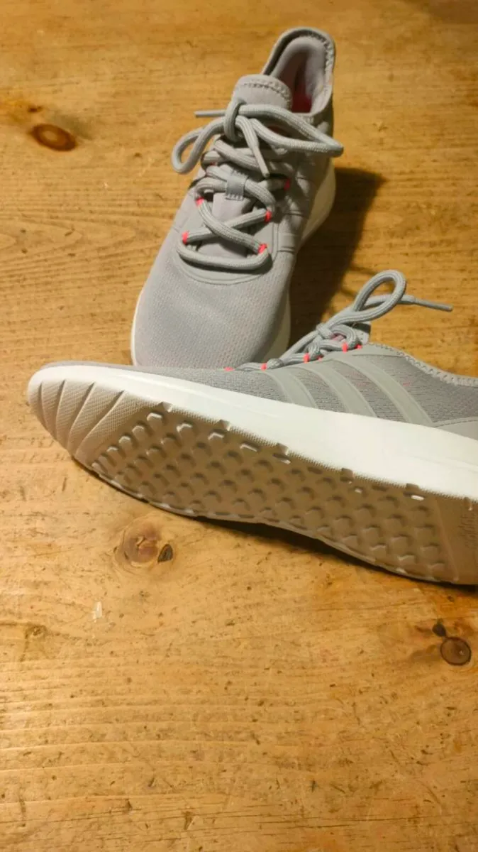 Adidas grey Arthilite Runners only worn a few time - Image 2