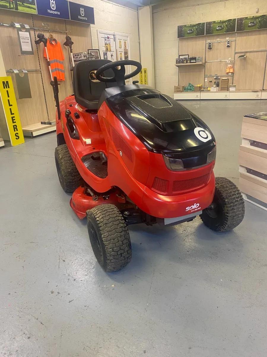 Alko Ride on Lawnmower - Image 1