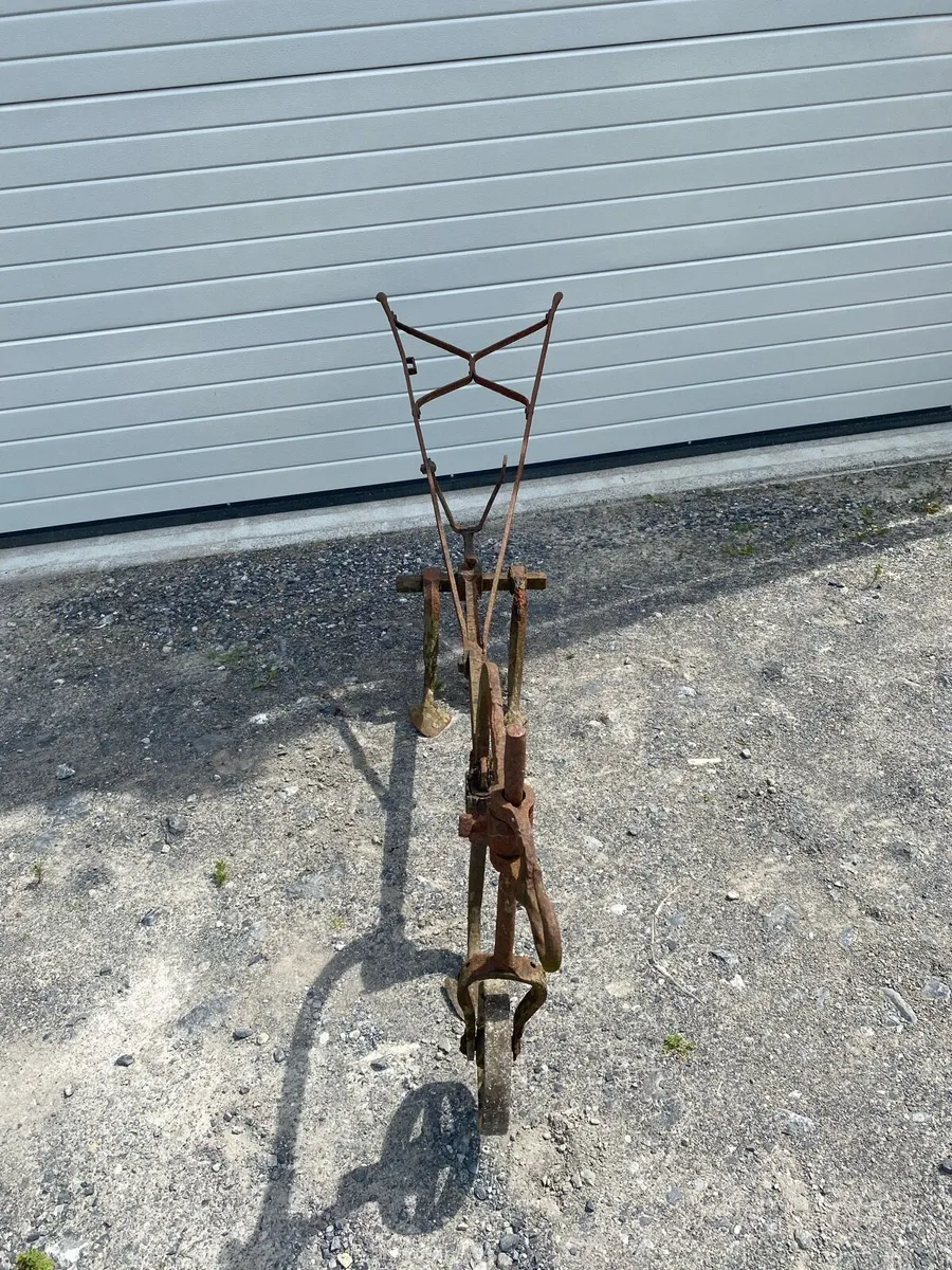 Vintage machinery - Image 4