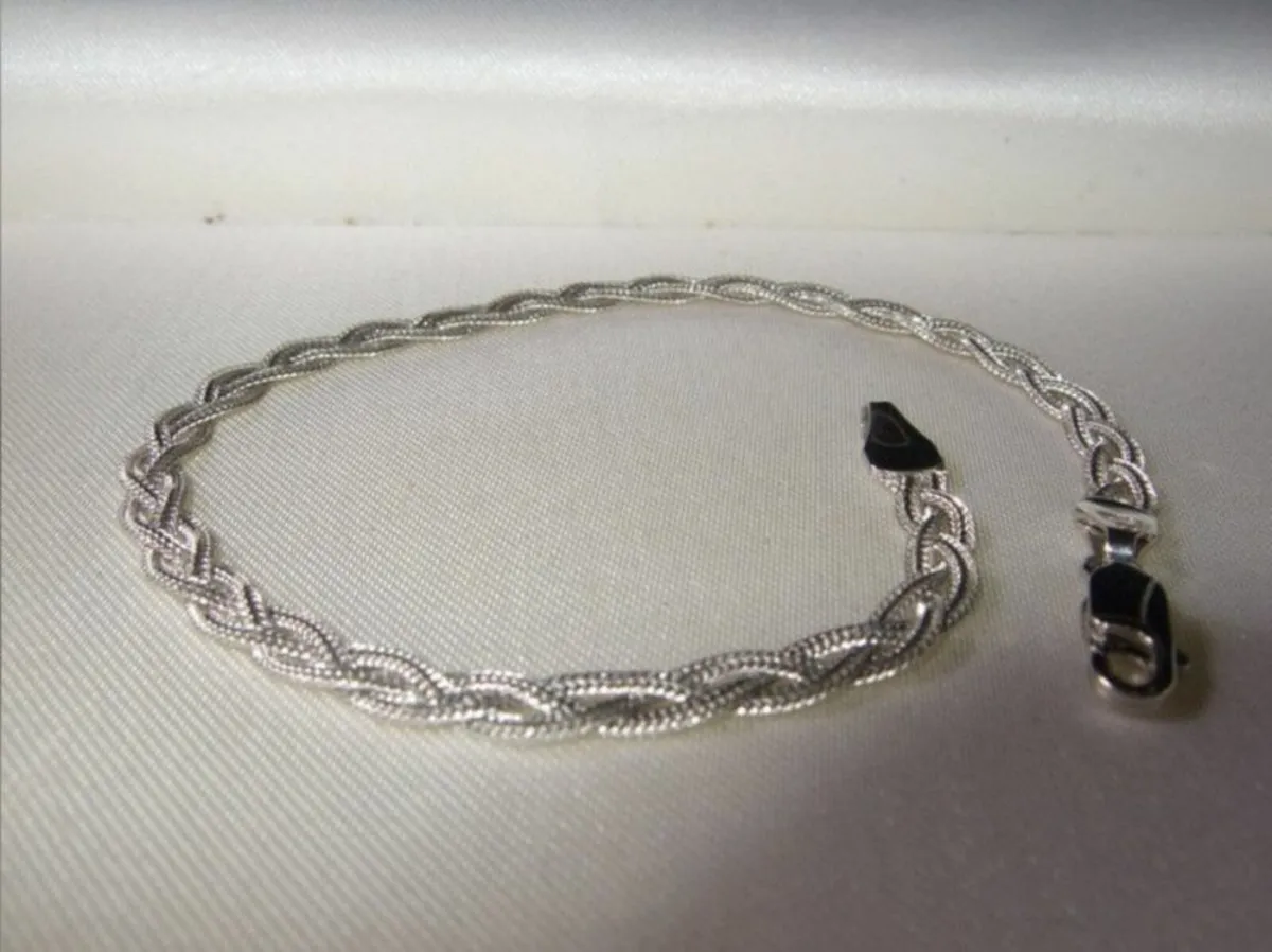Vintage White Gold 'Weave' Bracelet - Image 3