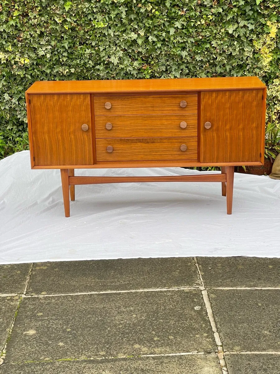 Mid century sideboard - Image 4