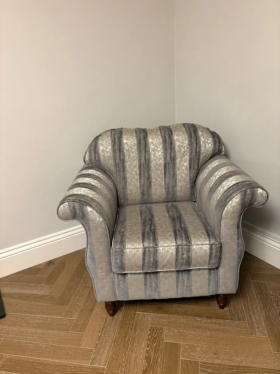 3 piece suite - Image 2