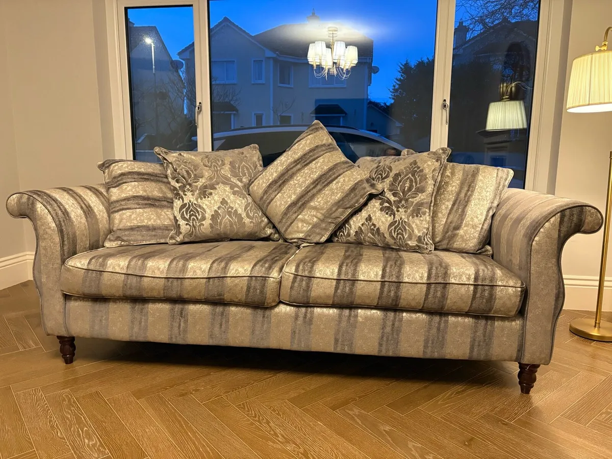 3 piece suite - Image 3