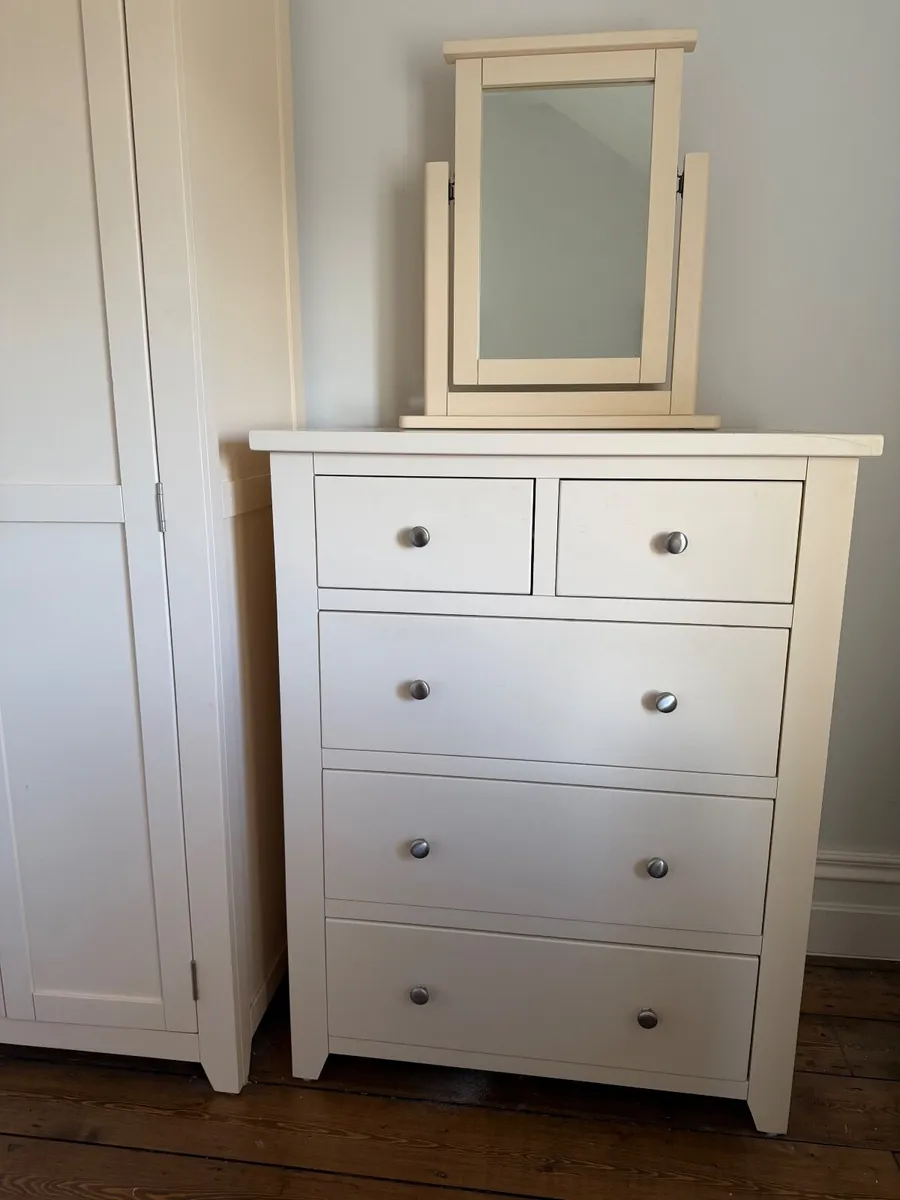 Wardrobe & Set of Drawer - Image 4