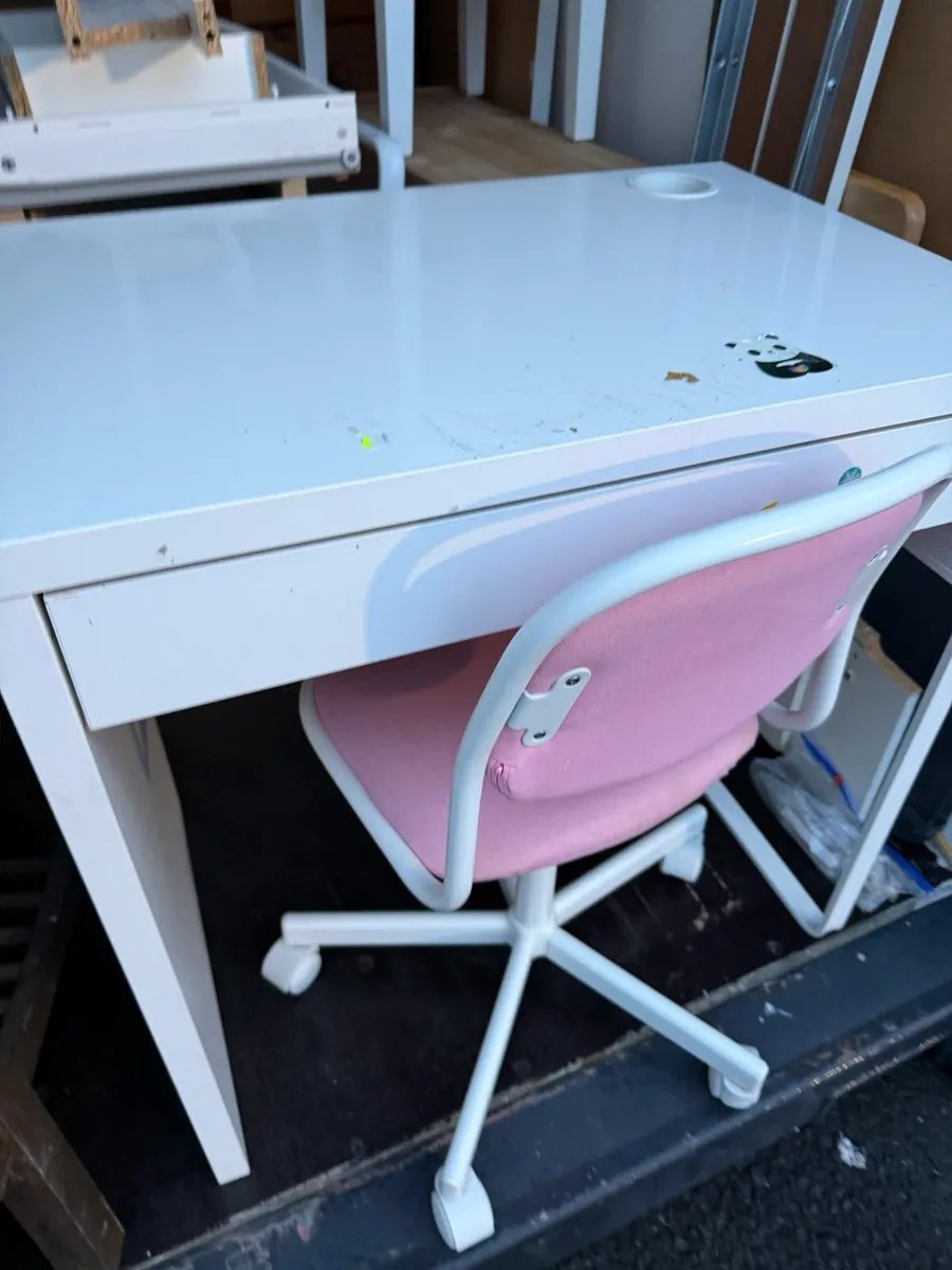 Desk with drawer - Image 3