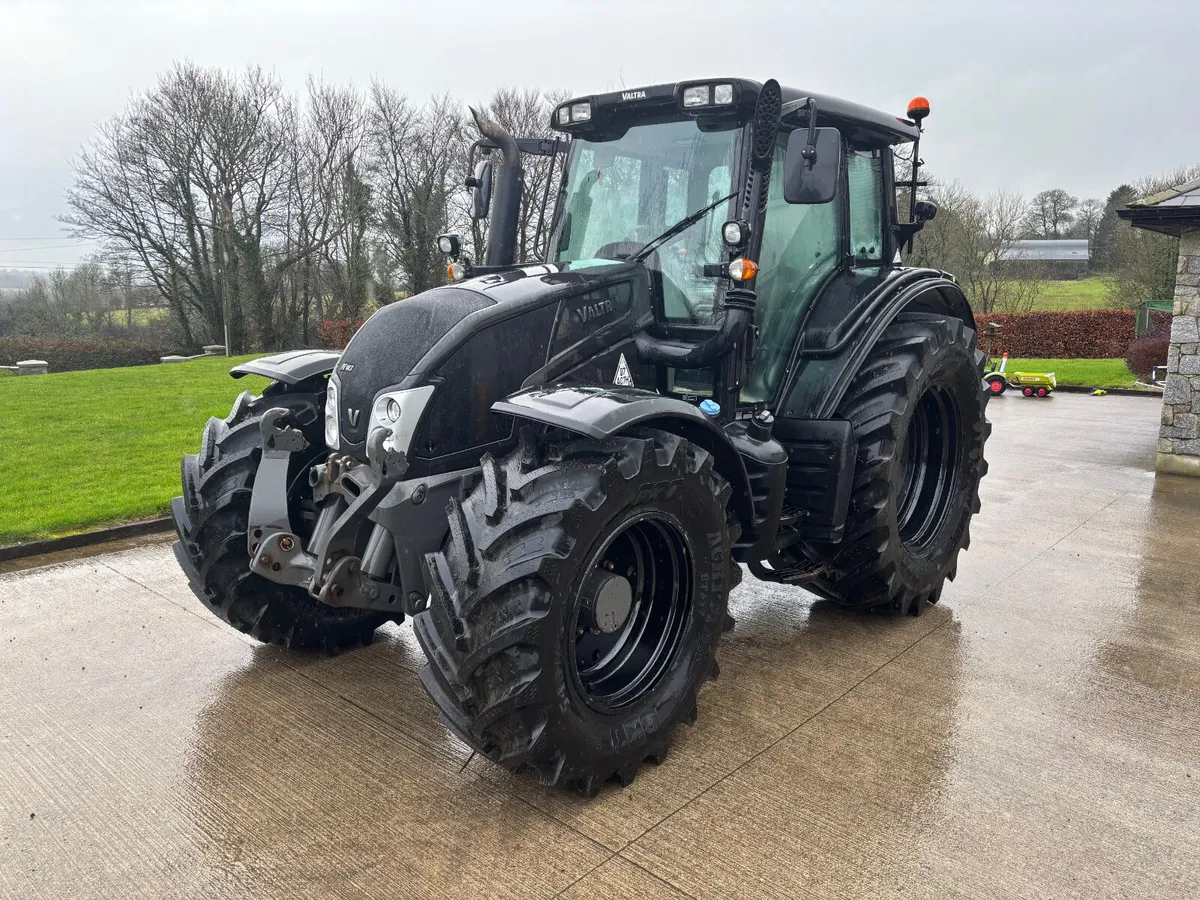 2016 Valtra N143 HiTech *New Tyres* - Image 1