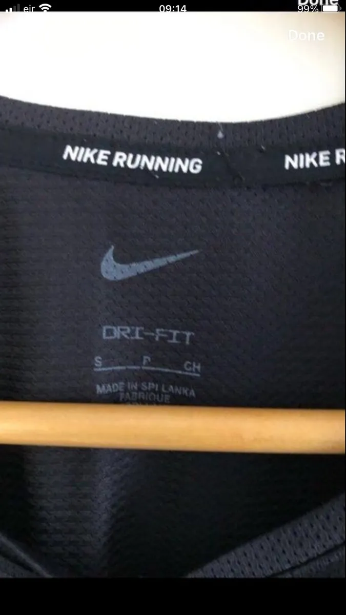 Mens Nike teeshirt  size S €5 - Image 3