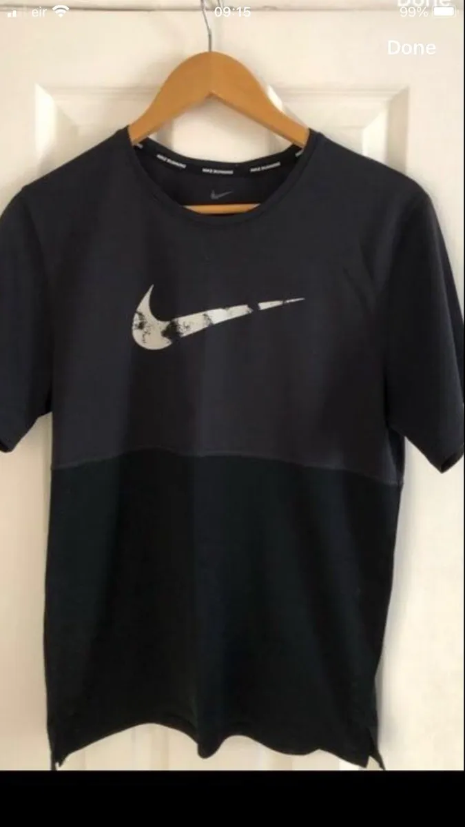 Mens Nike teeshirt  size S €5 - Image 4