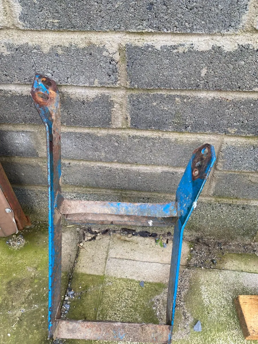 Ford Q Cab Steps - Image 2