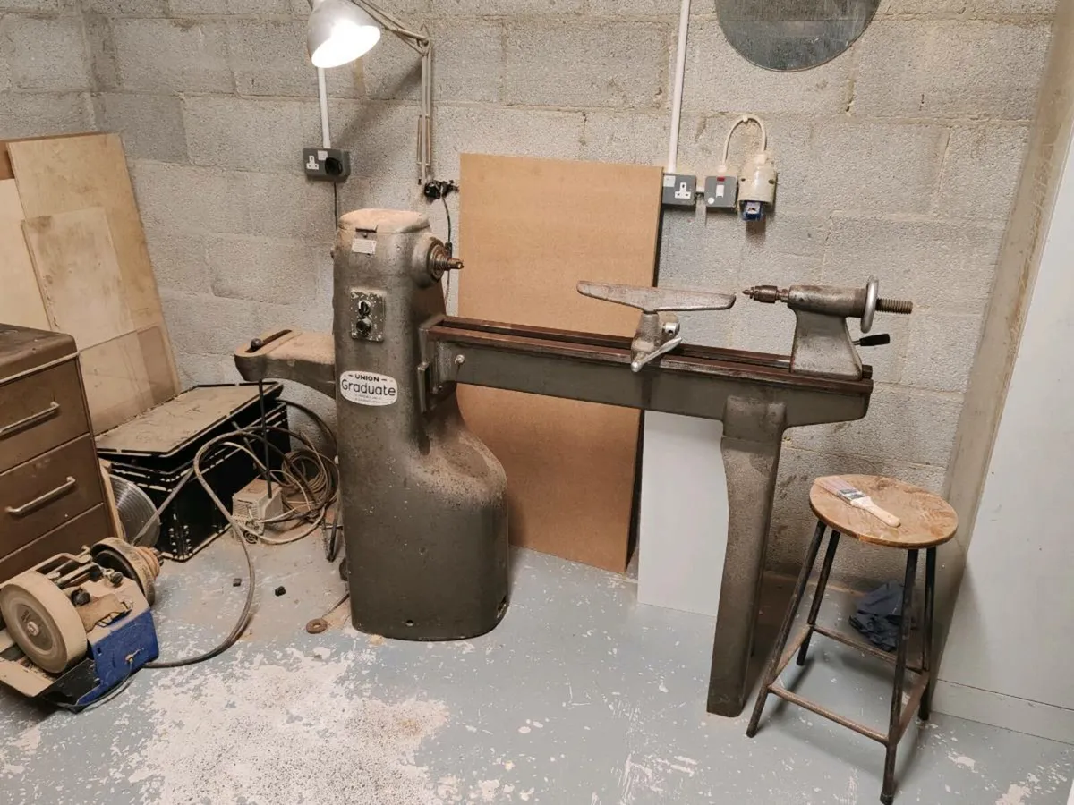 Union Graduate Lathe & Accessories - Image 1