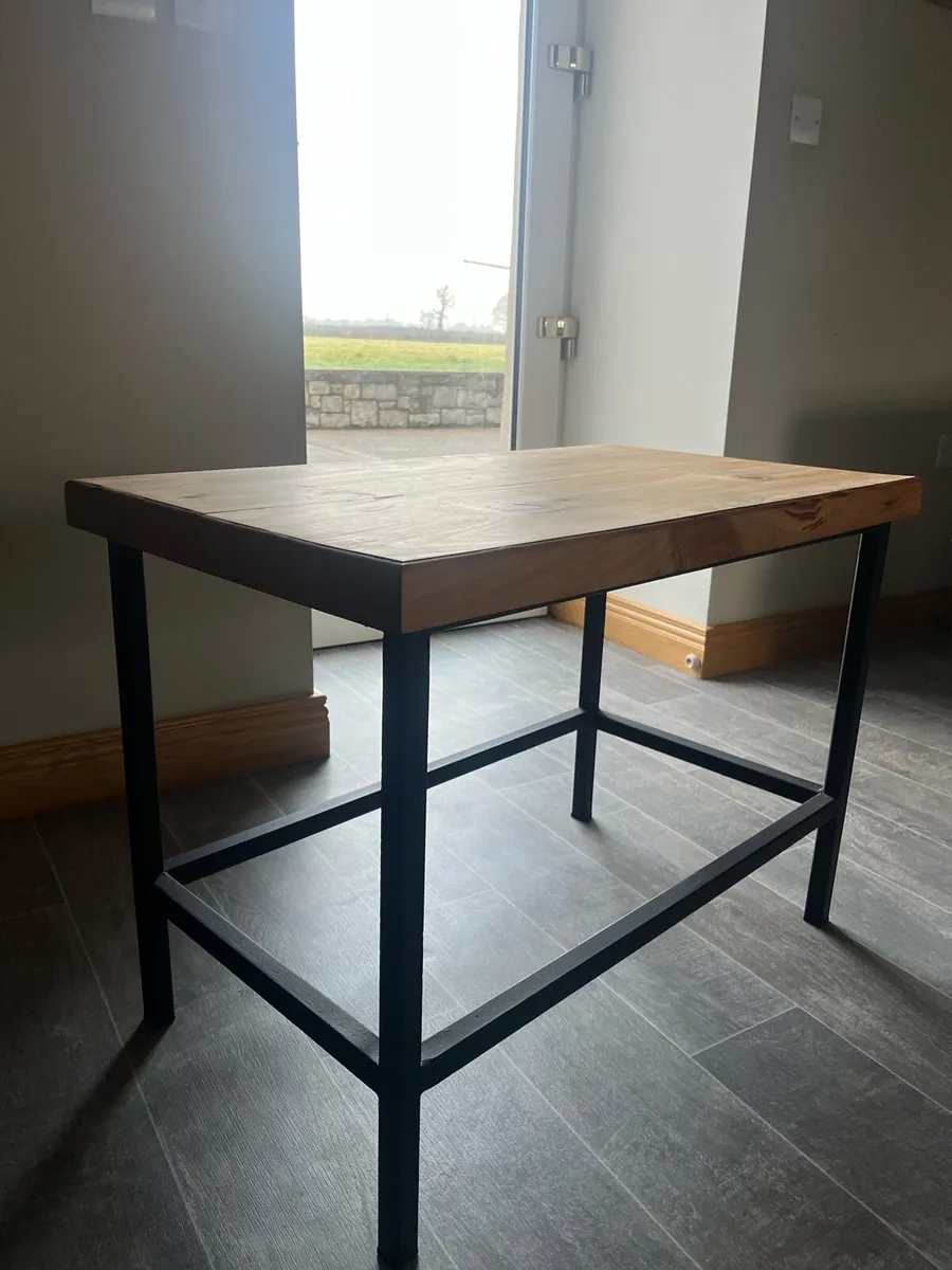 Handmade Industrial coffee table - Image 2