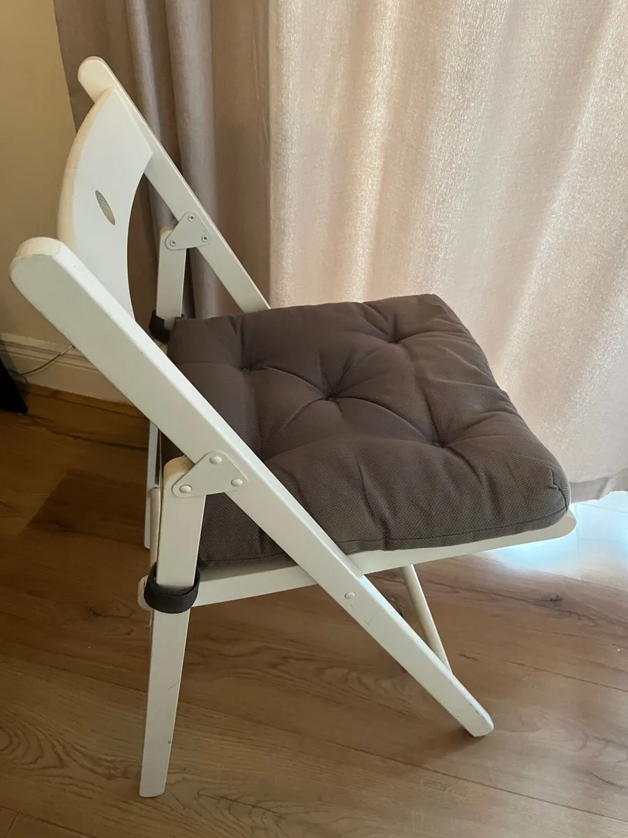 Folding Chair - Image 1