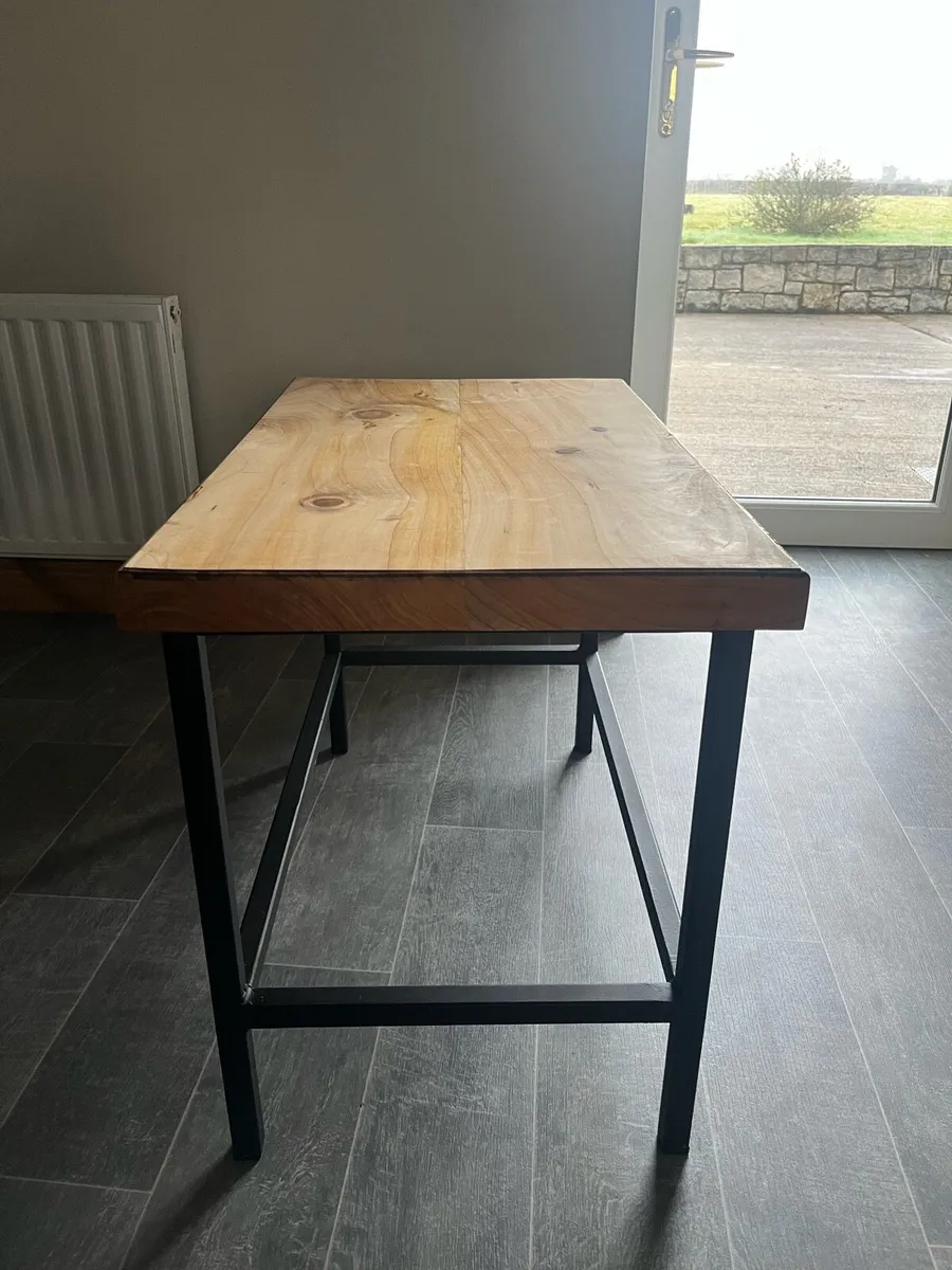 Handmade Industrial coffee table - Image 3