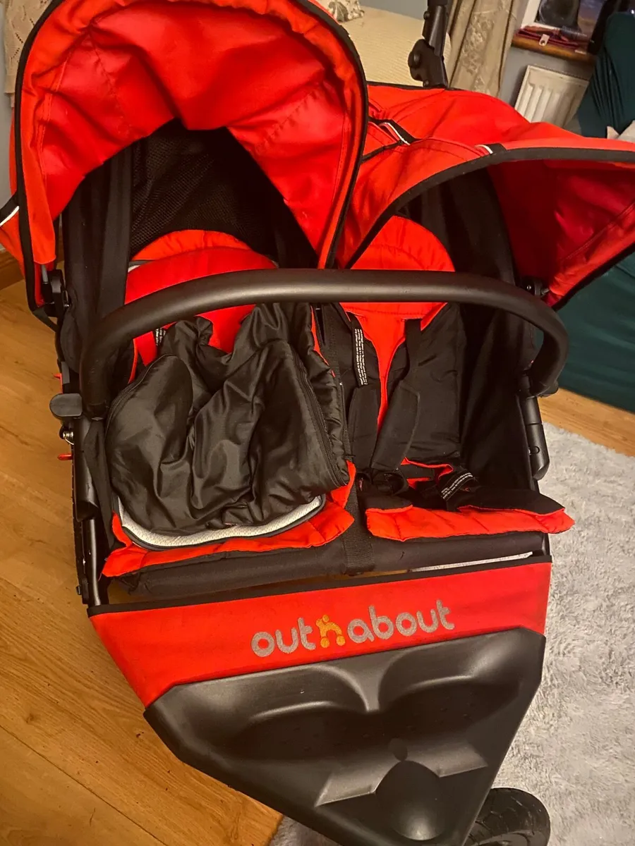 Out n About double buggy - Image 3