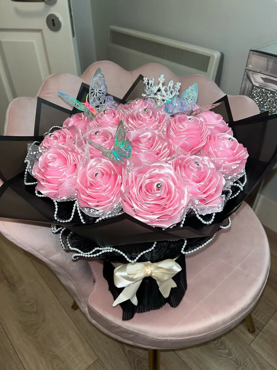 Eternal Roses Bouquet - Image 1