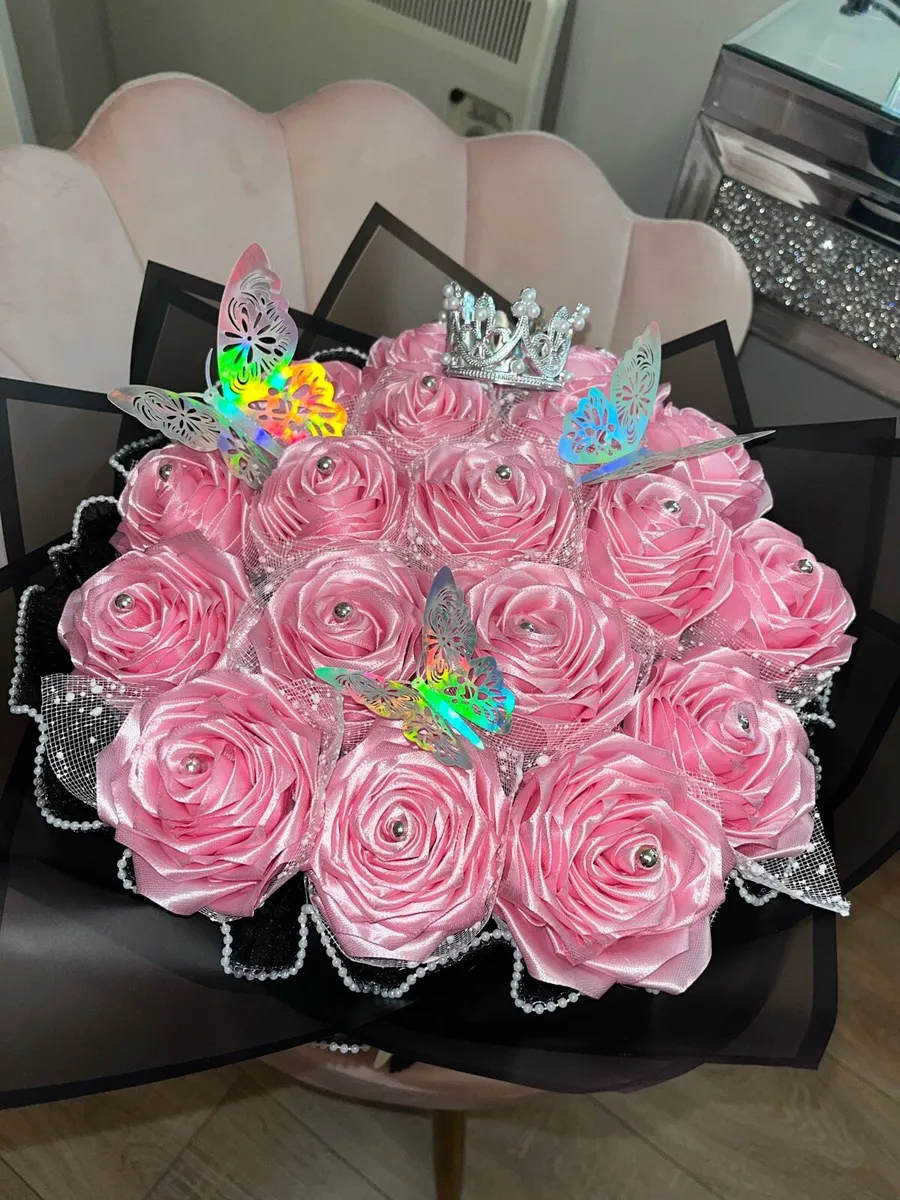 Eternal Roses Bouquet - Image 3