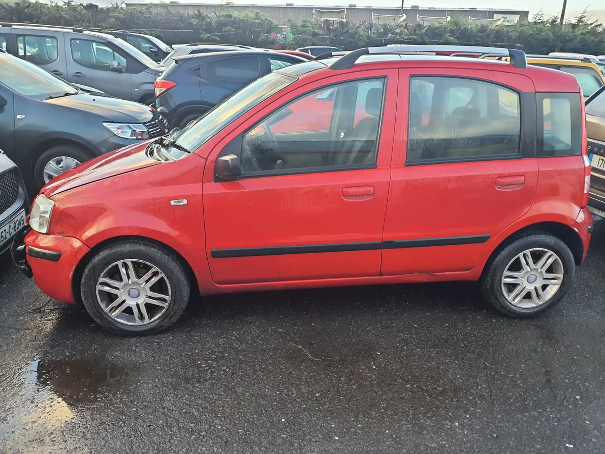 Fiat panda 2011 very light damage - Image 2