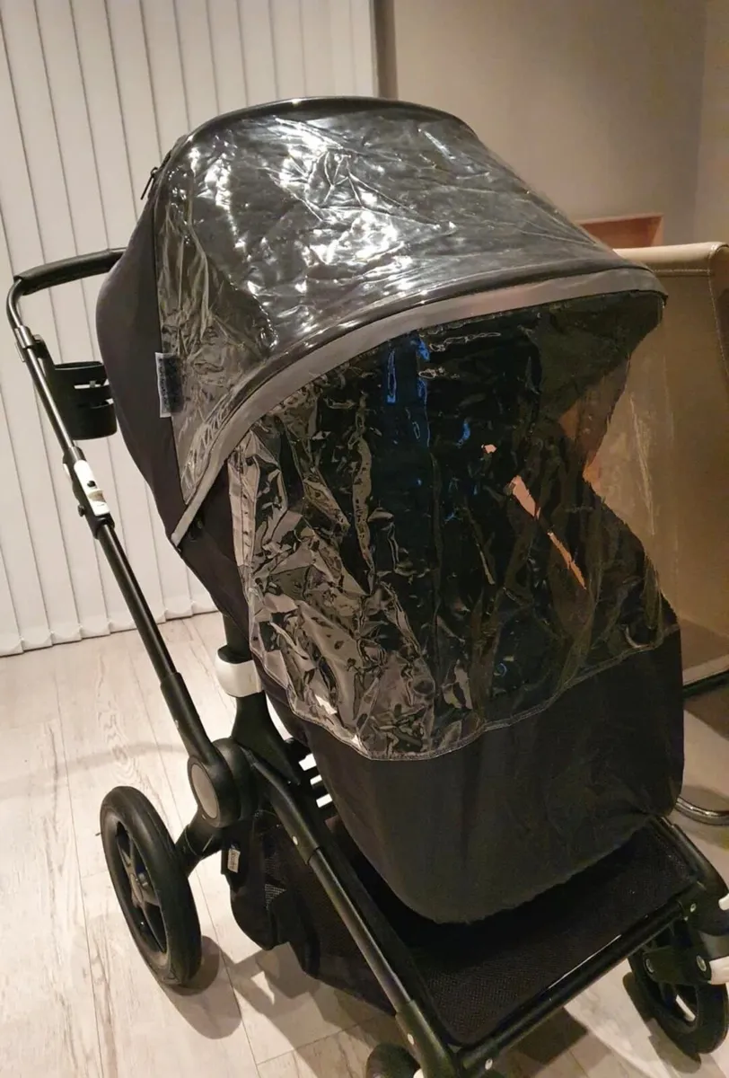 Bugaboo Fox with lots of extras - Image 3