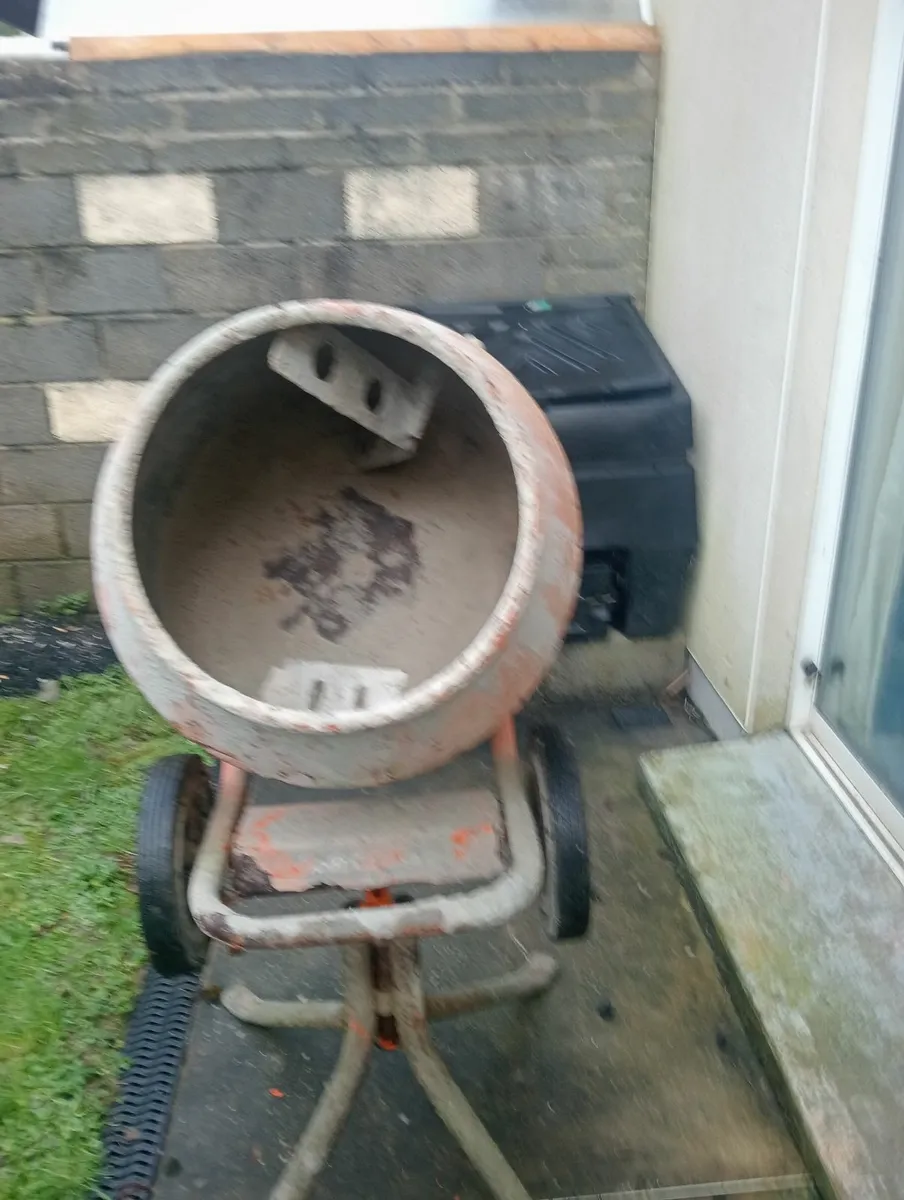 Belle honda GXH50 cement mixer - Image 4