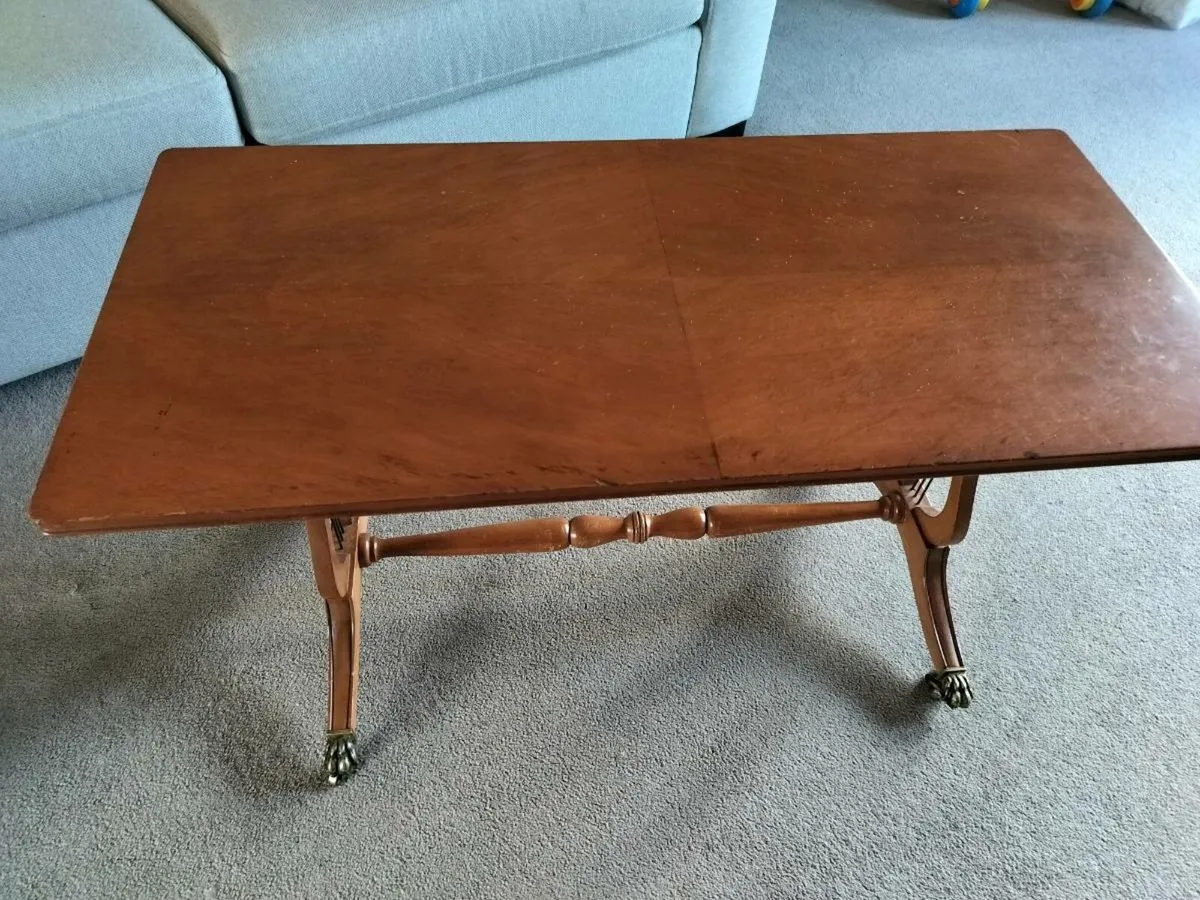 Coffee table - Image 1
