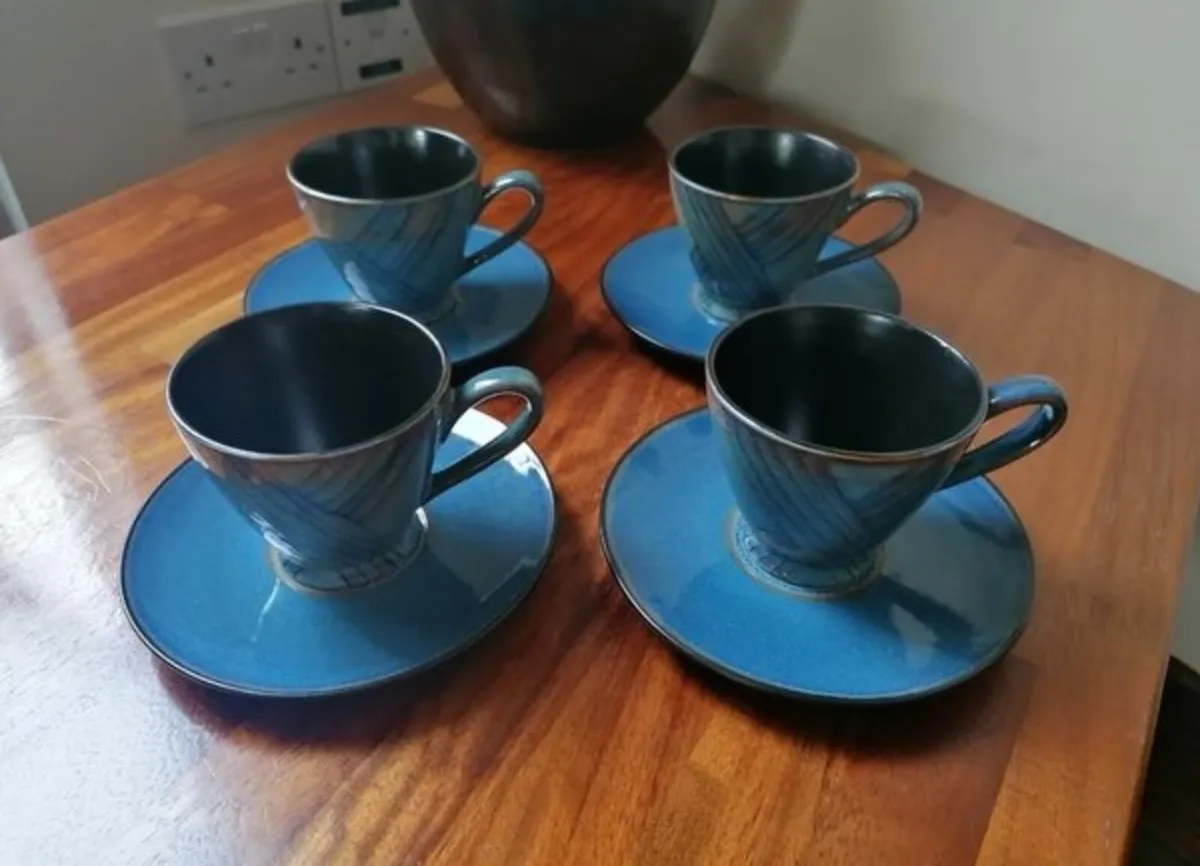 Coffee/Tea Cups and Saucers - Image 4