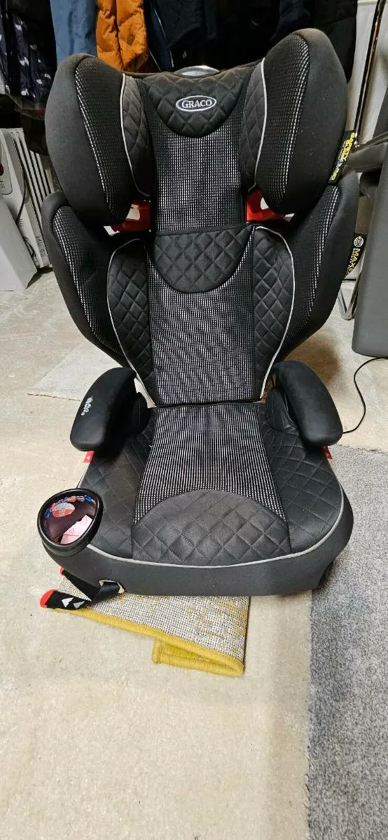 graco car seat 15-36kg - Image 1