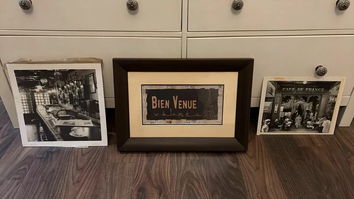 printed/painted pictures - Image 3