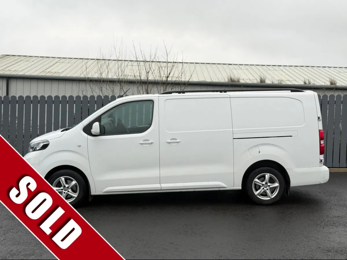 Toyota Proace €15000 + Vat ONLY 98400 KMS! 2020 TO - Image 4