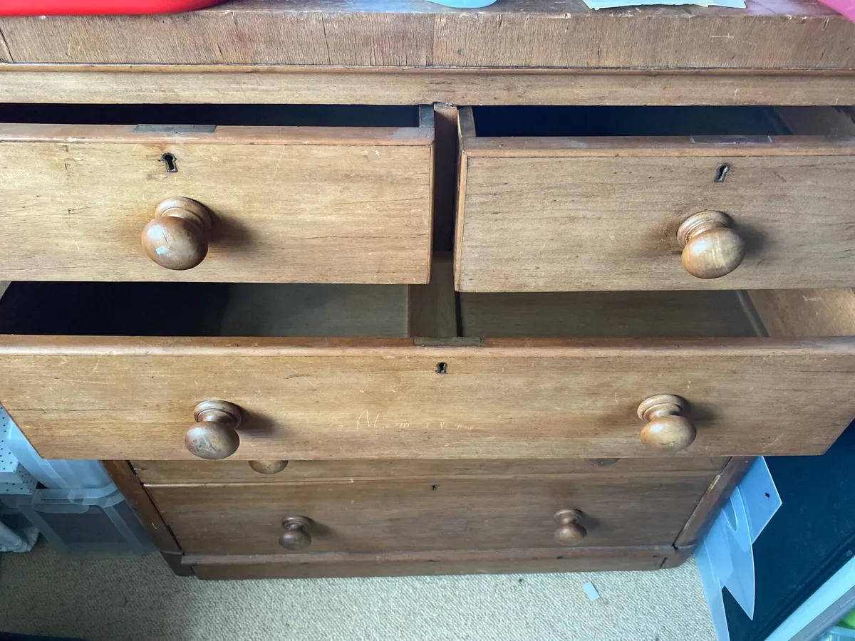 Antique Chest of Drawers
